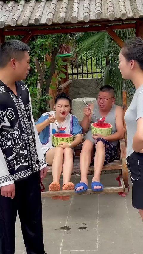 搞笑沙雕吃瓜娱乐,笑料百出！沙雕吃瓜娱乐大盘点